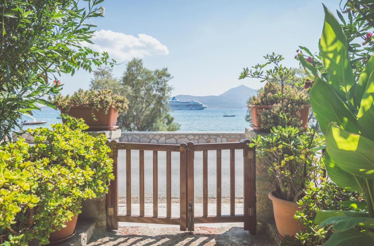 Kourita Garden Apartment With Sea View Near To The Port Of Milos Adamantas  Buitenkant foto